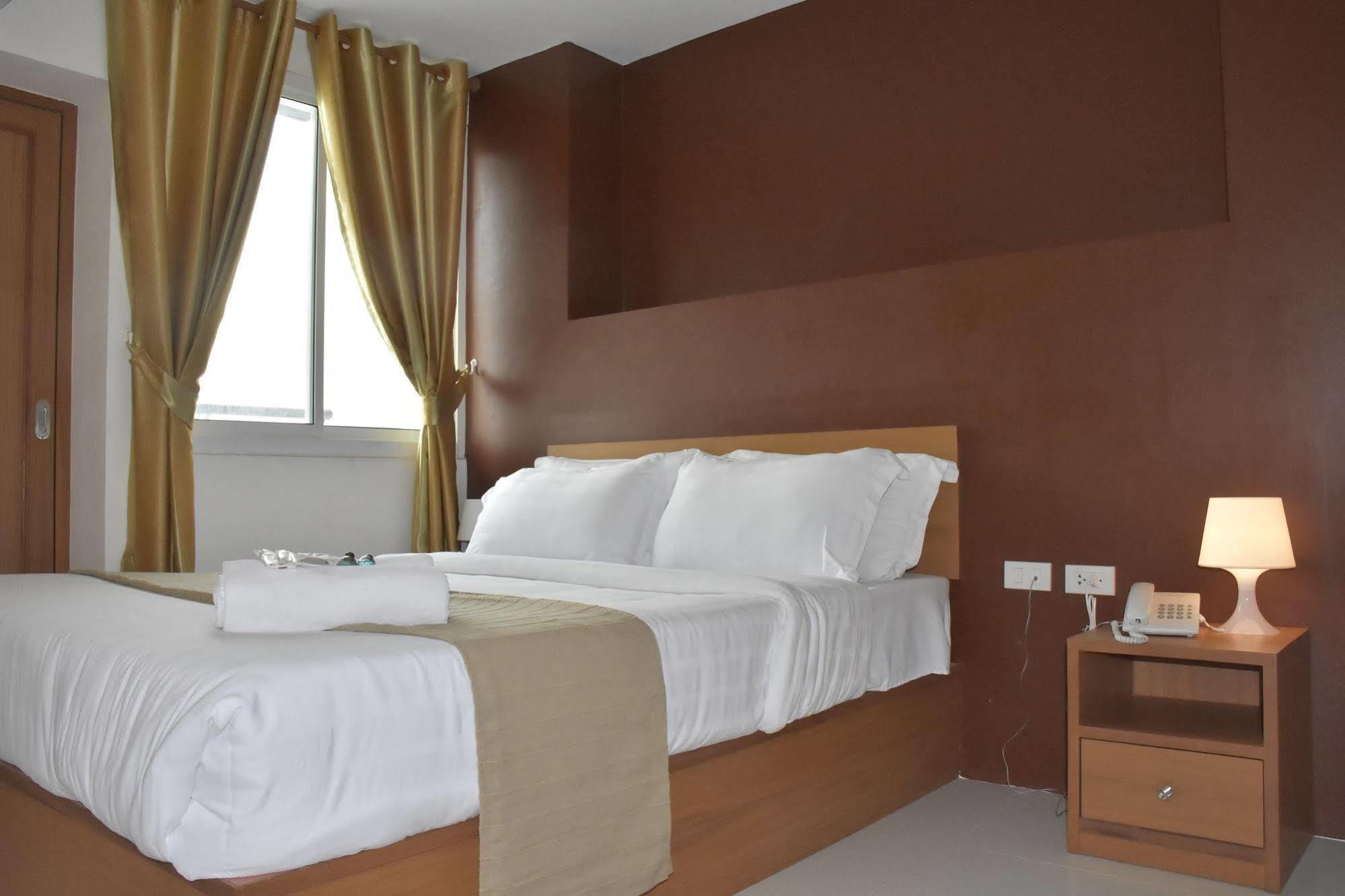 Nrv Place Apart Hotel Bangkok Exterior foto